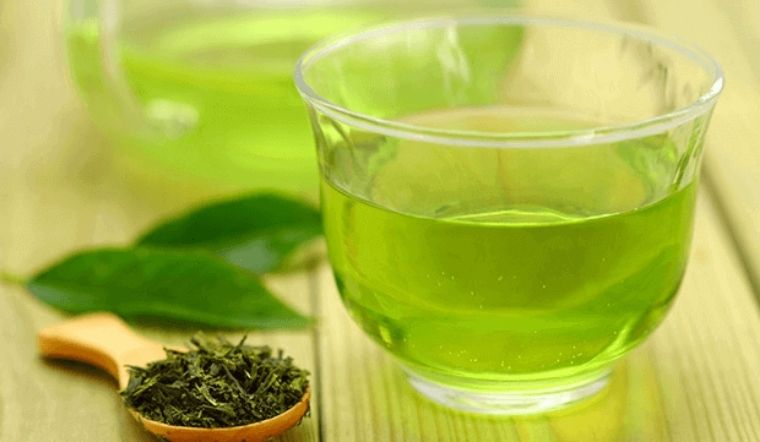 Bệnh gút có được uống rượu vang?