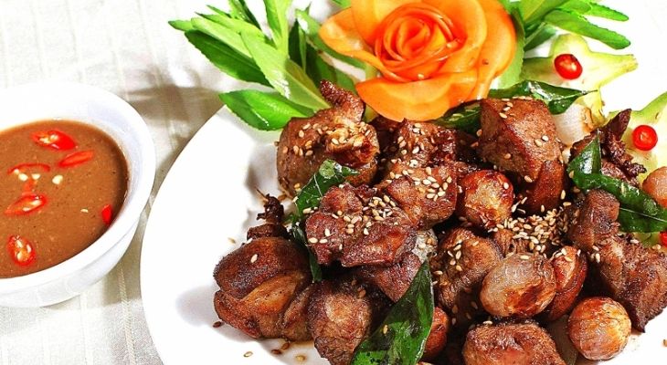 Người bị gút có nên ăn thịt dê không?